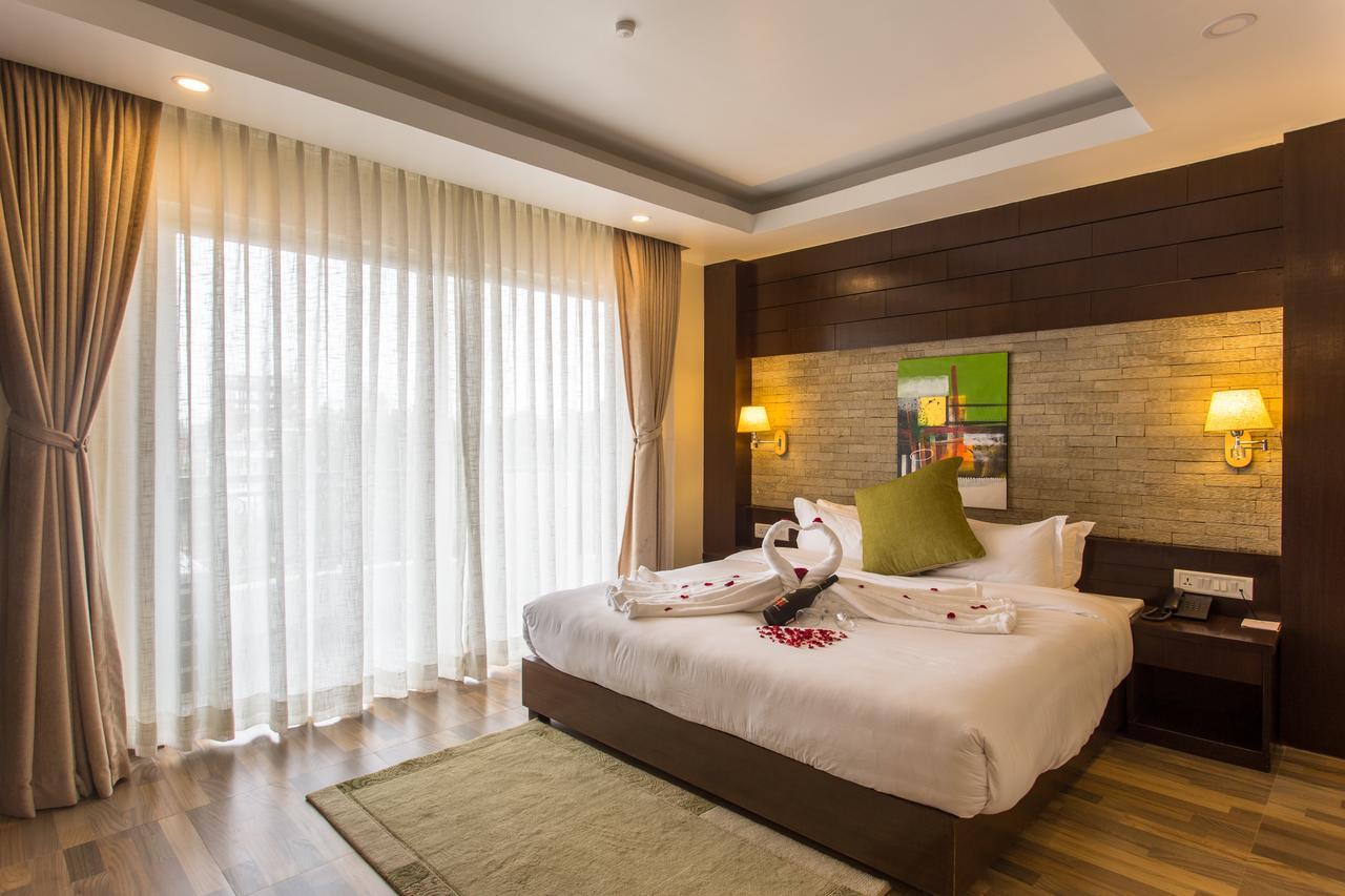 Bodhi Suites Boutique Hotel And Spa Pokhara Ngoại thất bức ảnh