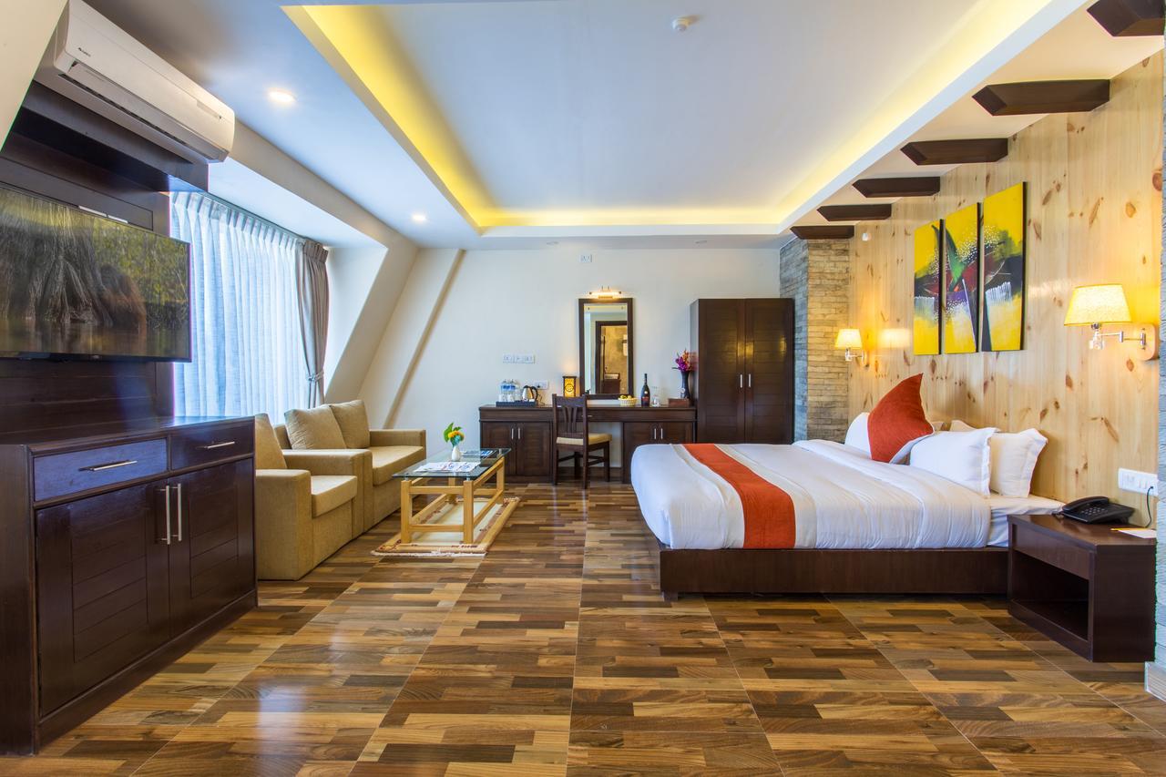 Bodhi Suites Boutique Hotel And Spa Pokhara Ngoại thất bức ảnh