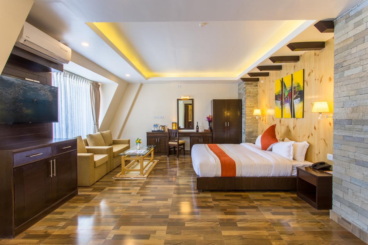Bodhi Suites Boutique Hotel And Spa Pokhara Ngoại thất bức ảnh