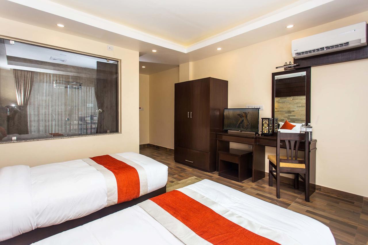 Bodhi Suites Boutique Hotel And Spa Pokhara Ngoại thất bức ảnh