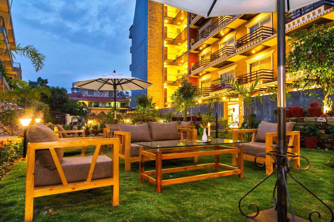 Bodhi Suites Boutique Hotel And Spa Pokhara Ngoại thất bức ảnh